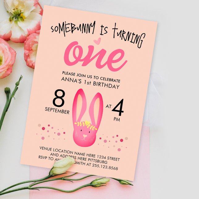 Invitación Cumpleaños 1 de conejito rosa pastel adorable niña (Subido por el creador)
