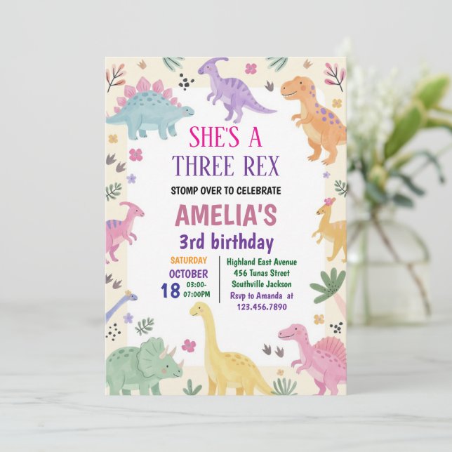 Invitación Cumpleaños 3 de niña tres rex dinosaurio (Anverso de pie)