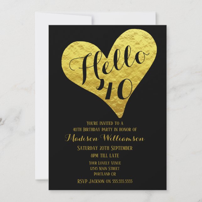 Invitación Cumpleaños 40 Hola 40 Corazón Negro y Dorado Falso (Anverso)
