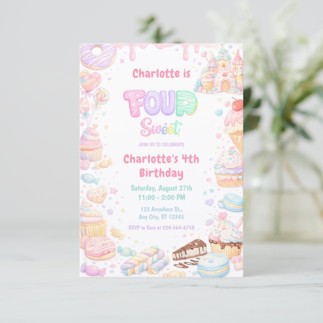 Invitación Cumpleaños 4 Felices Dulces Pastelitos (Anverso de pie)