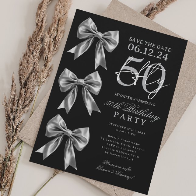 Invitación Cumpleaños 50 Coquette de plata Guardar fecha Negr (Silver Coquette Bow Save Date 50th Birthday Black Invitation)