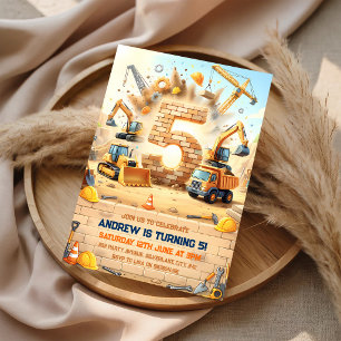 Invitación Cumpleaños 5 de Camiones de Construcción