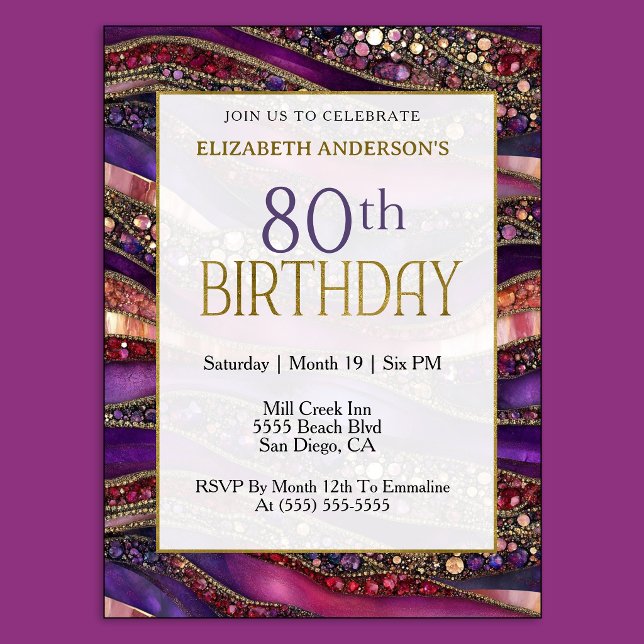 Invitación Cumpleaños 80 Moderno Morado Dorado con Estratos c (Luxury purple and gold 80th birthday invitation with jeweled marble design and elegant style.
)