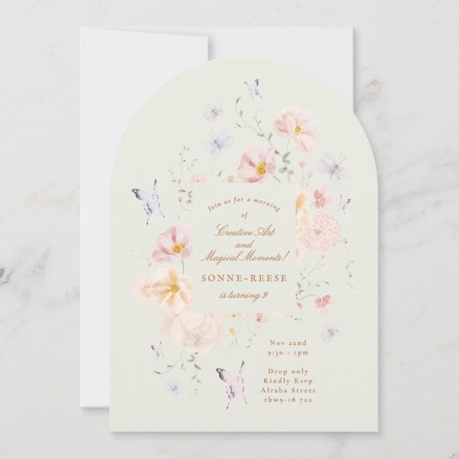 Invitación Cumpleaños 8 de niñas suave floral mariposa  (Anverso)