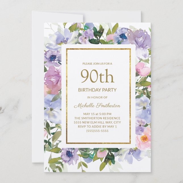 Invitación Cumpleaños 90 Dusty Blue Purple Floral Gold (Anverso)