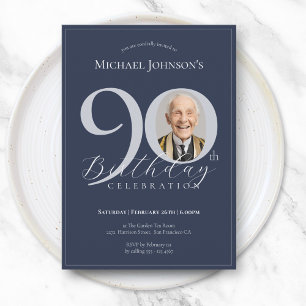 Invitación Cumpleaños 90 Simple y Elegante Azul Marino Plata