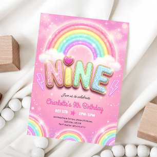 Invitación Cumpleaños 9 Pastel Rosa Arcoíris Brillante