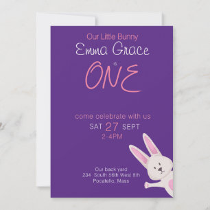 Invitación Cumpleaños caprichoso moderno de conejo rosa 1er