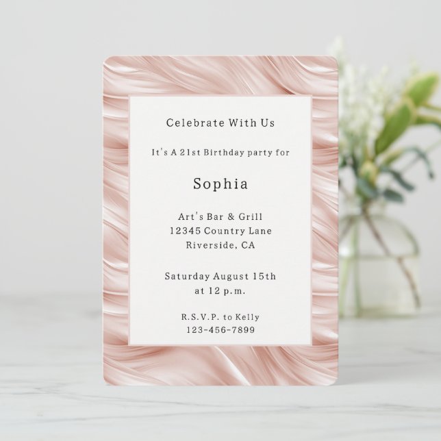 Invitación Cumpleaños con Rayas Onduladas Rosa Claro   (Anverso de pie)