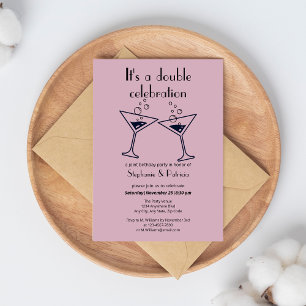 Invitación Cumpleaños conjunto de la celebración doble púrpur