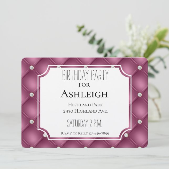 Invitación cumpleaños de Berry Pink Sparkle Glitz Diamonds (Anverso de pie)