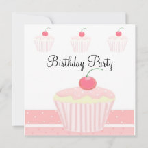 Cumpleaños de Cupcake con Glaseado Rosa