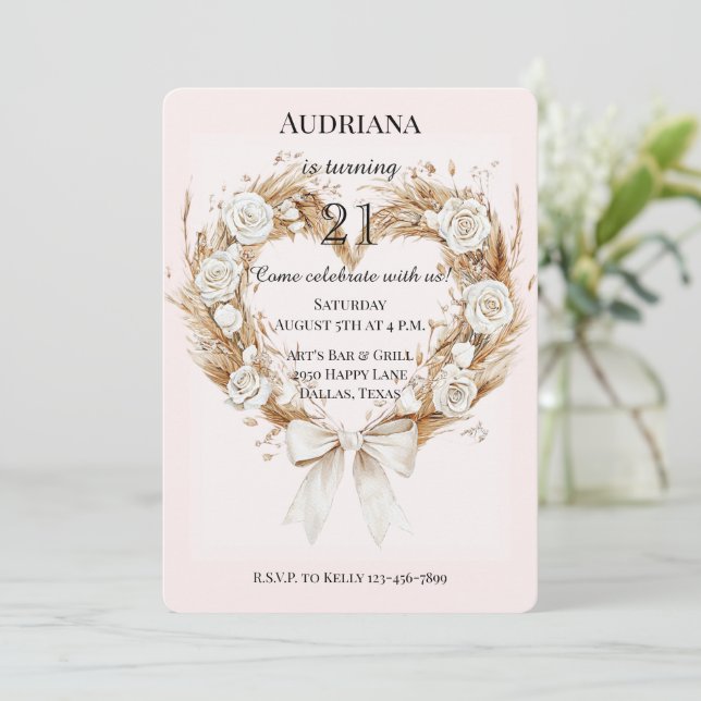 Invitación Cumpleaños de Floral Floral de Roses Blancos (Anverso de pie)