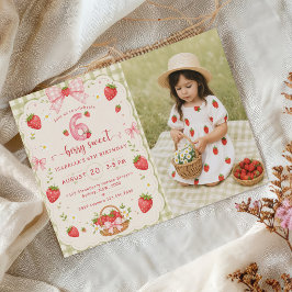 Invitación Cumpleaños de Fresa Dulce de Mora 6