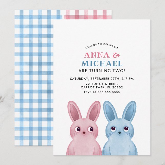 Invitación Cumpleaños de gemelos con conejos azules y rosados (Anverso / Reverso)