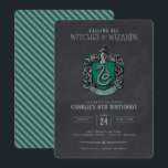 Invitación Cumpleaños de Harry Potter | Slytherin Chalkboard<br><div class="desc">Celebra con astucia y magia usando esta invitación de cumpleaños con temática de Harry Potter con un audaz diseño de Slytherin con fondo de pizarra. Perfecto para los aficionados al Wizarding World,  esta encantadora invitación prepara el escenario para una inolvidable celebración de cumpleaños inspirada en Slytherin.</div>