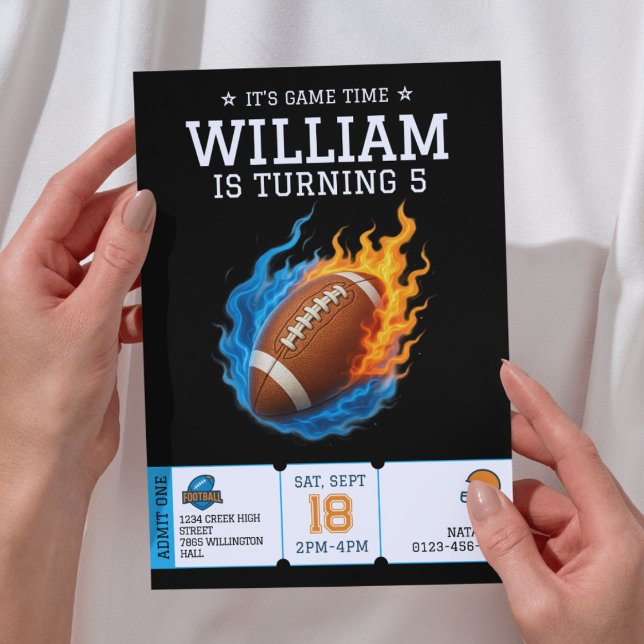 Invitación Cumpleaños de la atleta de fútbol estadounidense (Subido por el creador)