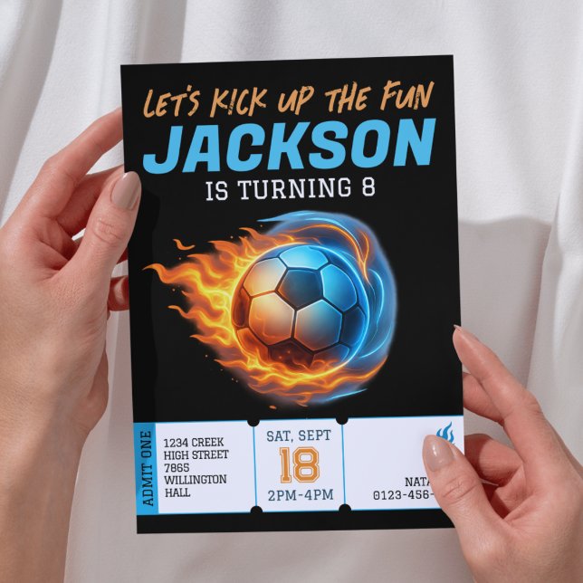 Invitación Cumpleaños de la atleta del partido de fútbol (Subido por el creador)