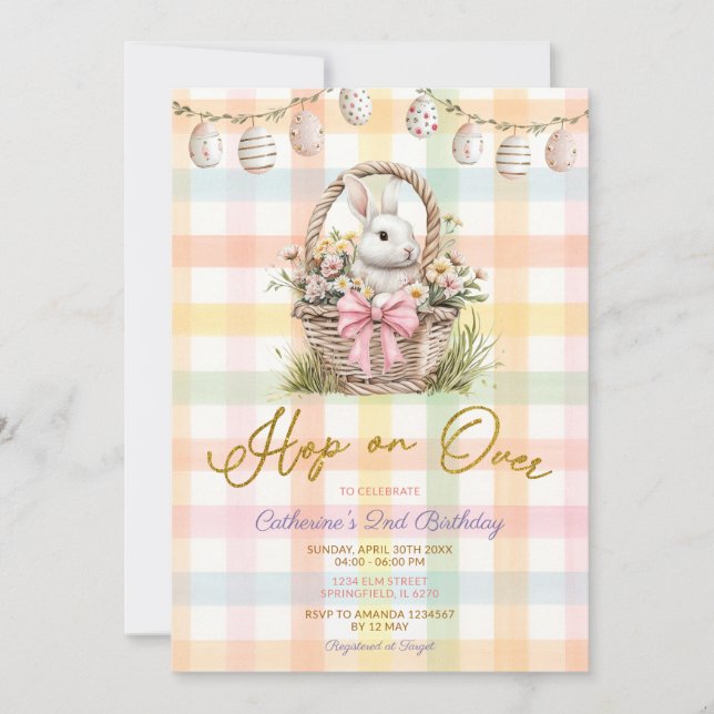 Invitación Cumpleaños de la cesta de conejitos de cuadros de  (Anverso)