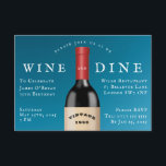 Invitación Cumpleaños de la cosecha de vino y vino<br><div class="desc">Celebra un hito de cumpleaños con esta obra de diseño de una botella de vino con texto personalizado en un color de fondo azul coral. Perfecto para cualquier vintage o cumpleaños!</div>