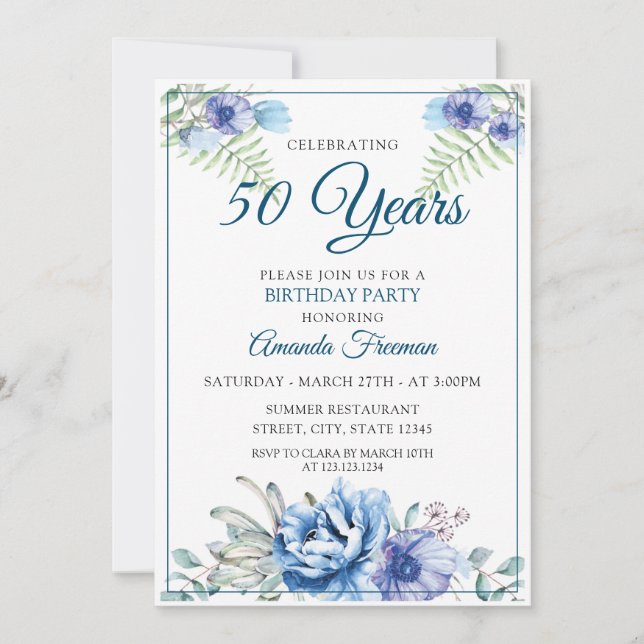 Invitación Cumpleaños de la madre floral blanca y azul modern (Anverso)