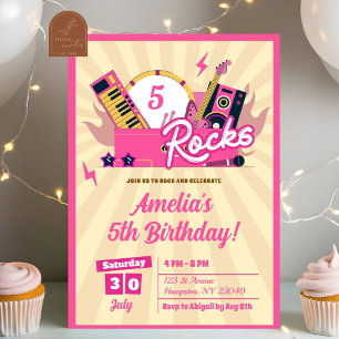 Invitación Cumpleaños de la niña de las rocas rosadas