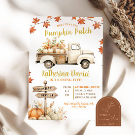Invitación Cumpleaños de la niña del parche de calabaza hojas