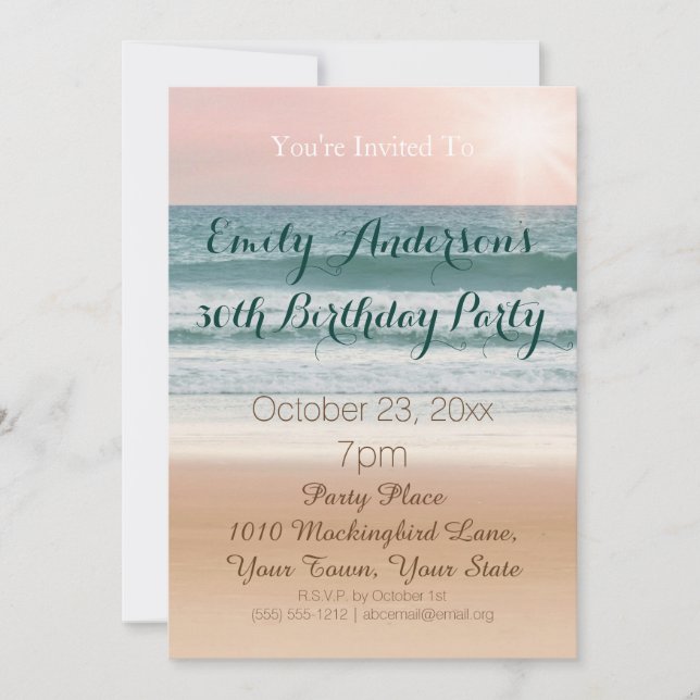 Invitación Cumpleaños de la puesta del sol del rosa del tema (Anverso)