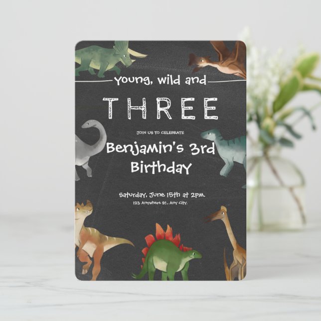Invitación Cumpleaños de los dinosaurios impresos en negro y  (Anverso de pie)
