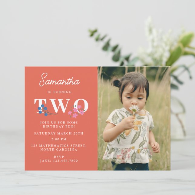 Invitación Cumpleaños de niños con flores silvestres rojas Bo (Anverso de pie)