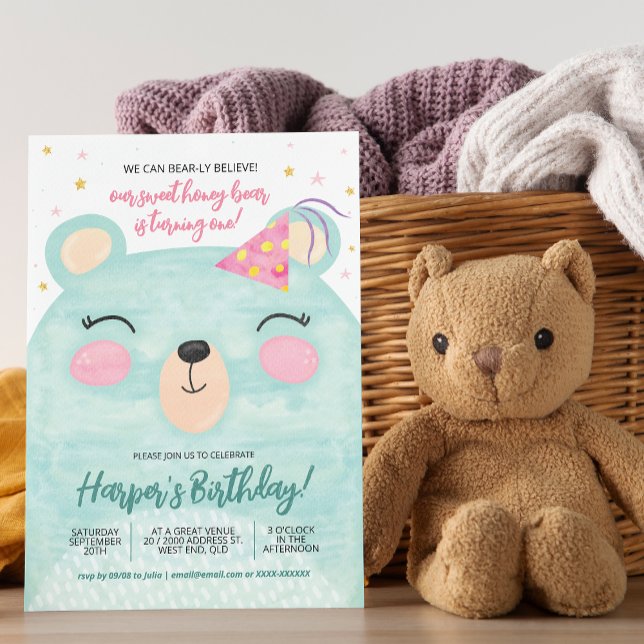 Invitación Cumpleaños de Pink Honey Bear (You can create plenty of honey for the big day with our bear birthday invitation!)