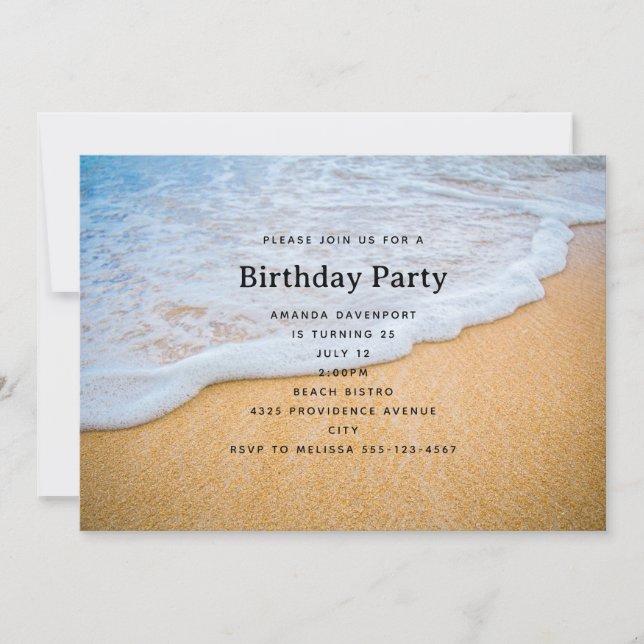 Invitación Cumpleaños de Playa Arenosa con Olas Espumosas (Anverso)