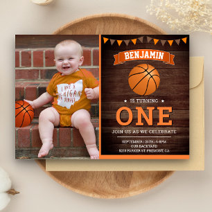 Invitación Cumpleaños de primer año de baloncesto de madera r