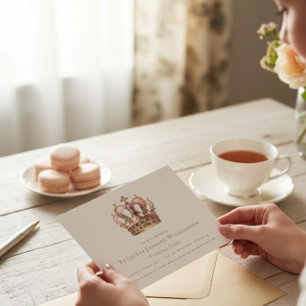 Invitación Cumpleaños de Princesa con Elegantes Rayas Doradas