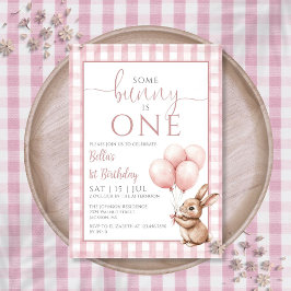 Invitación Cumpleaños de Some Bunny Is One con globos rosados