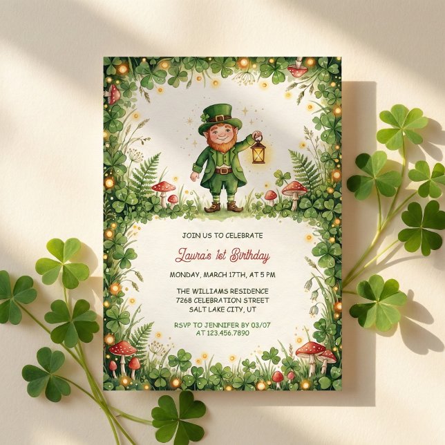 Invitación Cumpleaños del afortunado duende St Patrick (Irish Leprechaun Green Shamrock Baby First Birthday Invitation Card)
