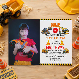 Invitación Cumpleaños del camión de volteo de construcción 1e
