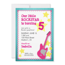 Cumpleaños del chica Rockstar con guitarra rosa