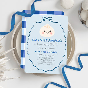 Invitación Cumpleaños del pequeño niño de bolita con lazo azu