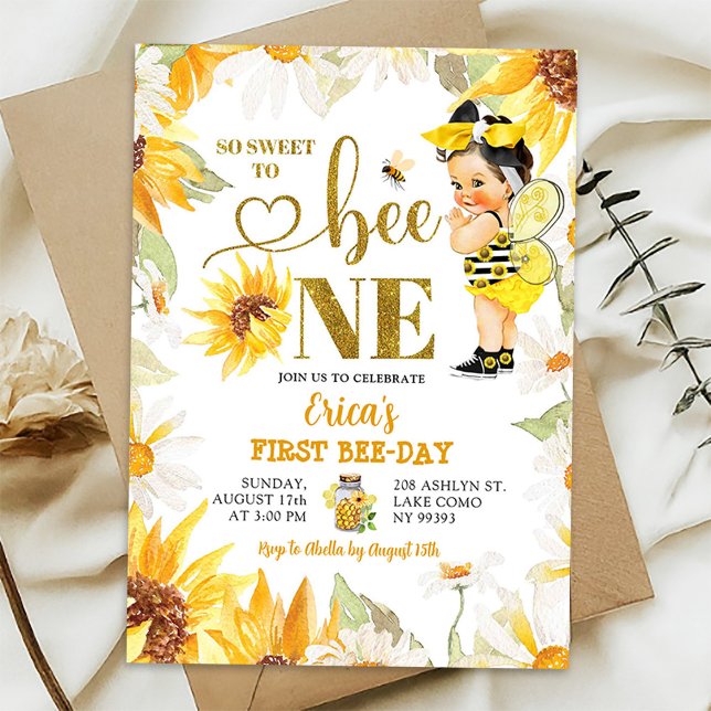 Invitación Cumpleaños del primer día de la abeja de la niña d (Subido por el creador)