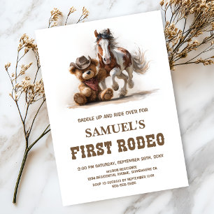 Invitación Cumpleaños del primer rodeo del oso de peluche vaq