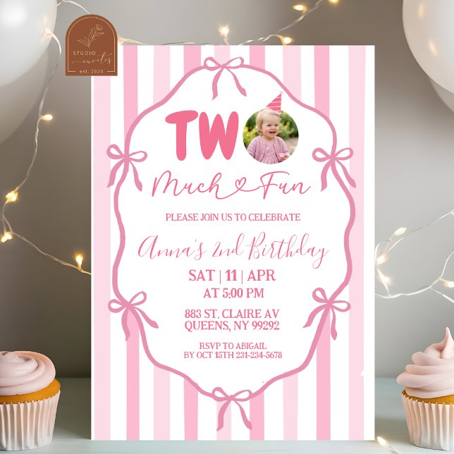 Invitación Cumpleaños divertido de Coquette con lazo rosa DOS (Subido por el creador)