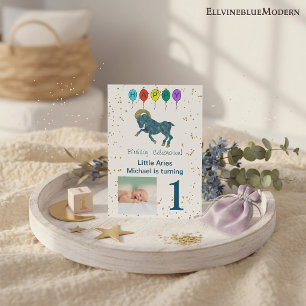 Invitación Cumpleaños dorado de Aries con globos y foto
