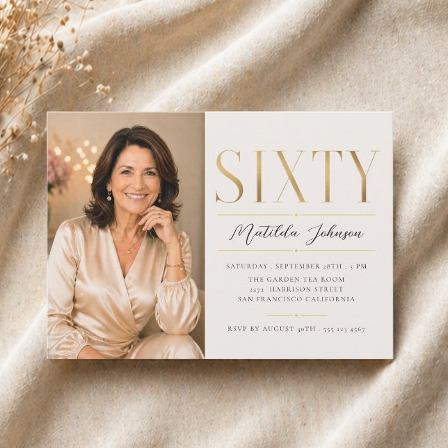 Invitación Cumpleaños dorado elegante número 60 (Elegant Photo Gold 60th Birthday Invitation)