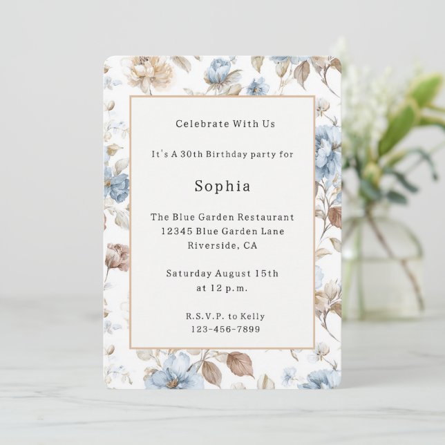 Invitación Cumpleaños Flores Azules Románticas Lindas (Anverso de pie)