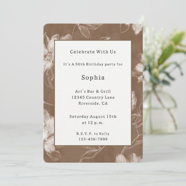 Invitación Cumpleaños Flores Marrones Crema (Anverso de pie)