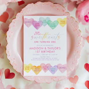 Invitación Cumpleaños Gemelo Corazones Arcoíris Pastel Dulce