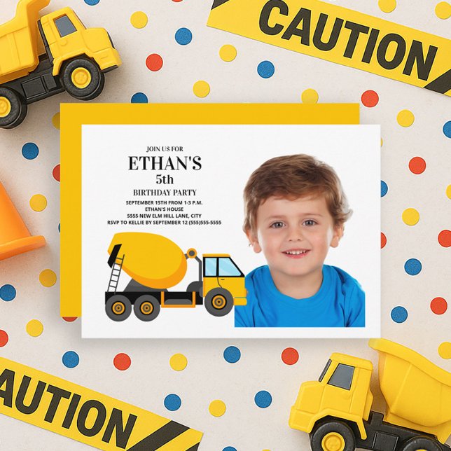 Invitación Cumpleaños infantil con camión de cemento amarillo (Construction birthday party photo invitation)