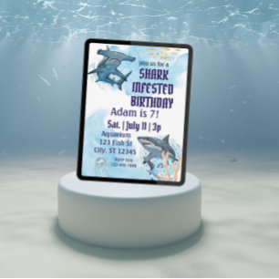 Invitación Cumpleaños infestado de tiburones, acuarela realis
