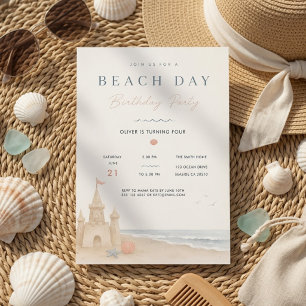 Invitación Cumpleaños Minimalista Día de Playa Castillo de Ar